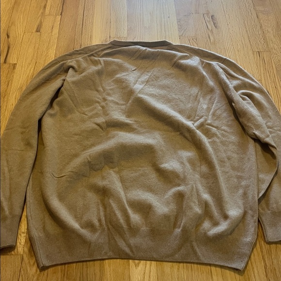 Loro Piana Camel Cashmere V-Neck Sweater Sz 56 - Picture 8 of 8